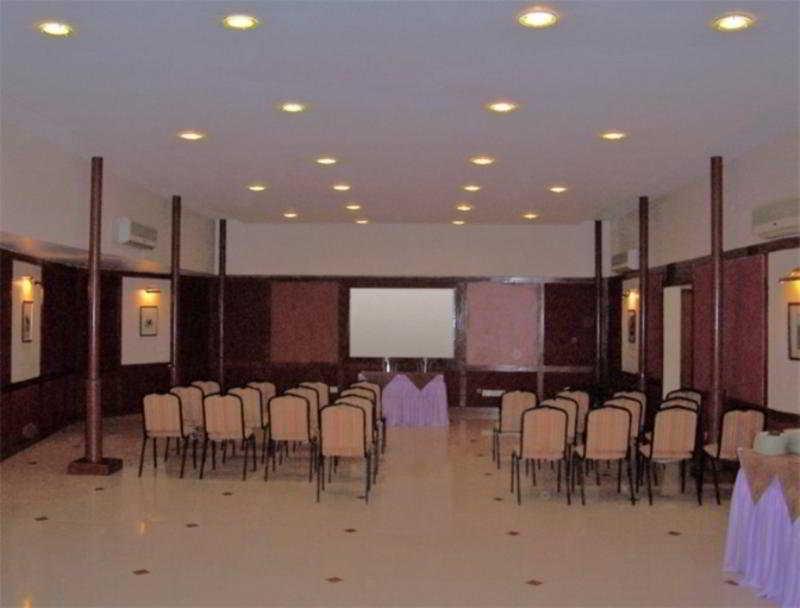 Comfort Inn Sunset Ahmedabad Fasilitas foto