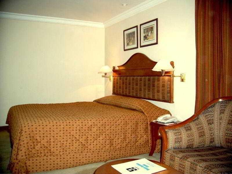 Comfort Inn Sunset Ahmedabad Ruang foto