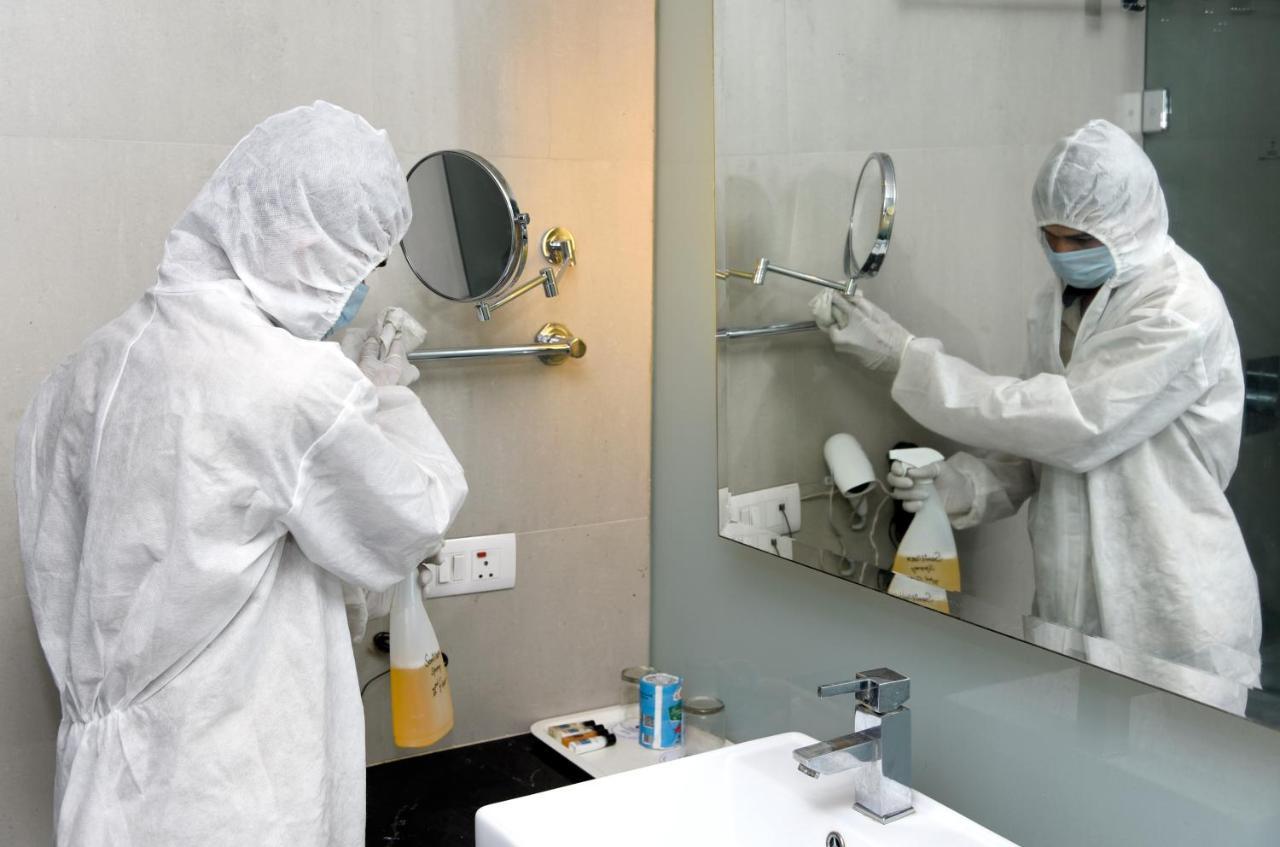 Comfort Inn Sunset Ahmedabad Bagian luar foto